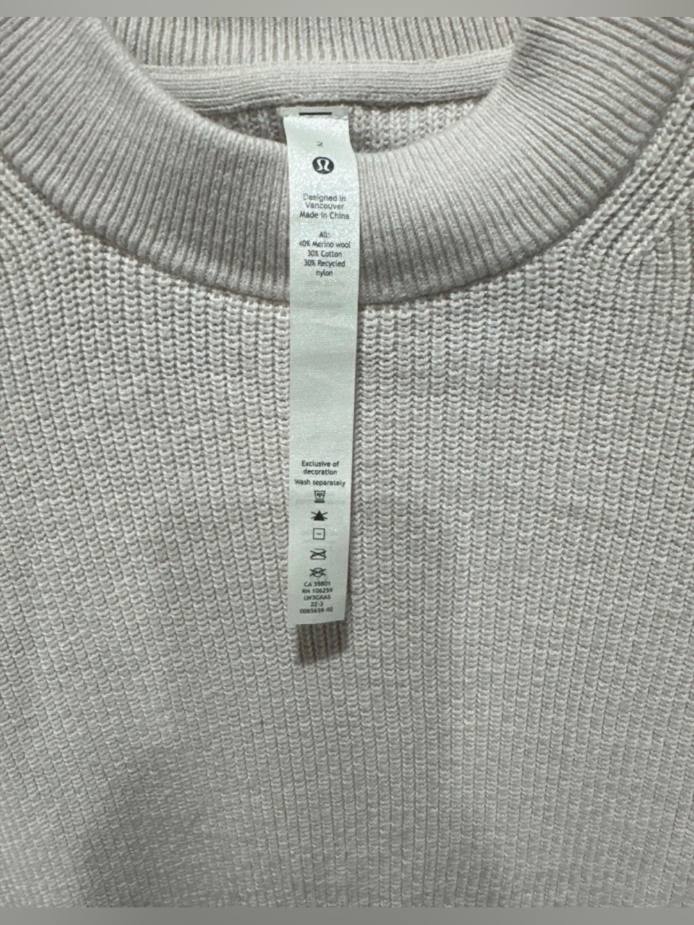 Lululemon Merino Wool and Cotton Mock Neck Ivory Sweater 2 - PRE-LOVED - Picture 4 of 7